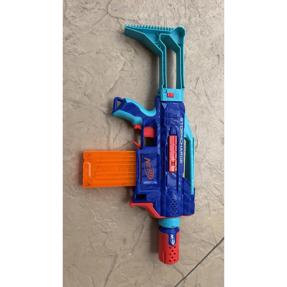 Nerf Elite 2.0 Stormcharge Motorized Blaster with 10-Dart Clip Magazine